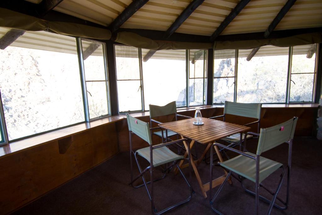 Usakos Etusis Lodge מראה חיצוני תמונה