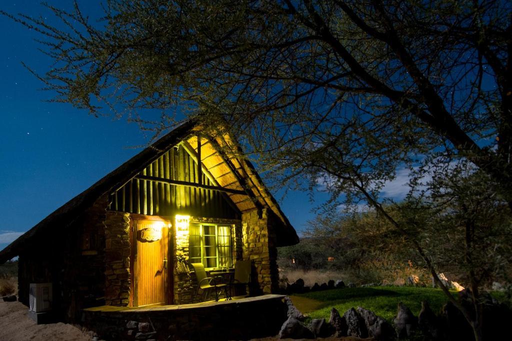 Usakos Etusis Lodge מראה חיצוני תמונה