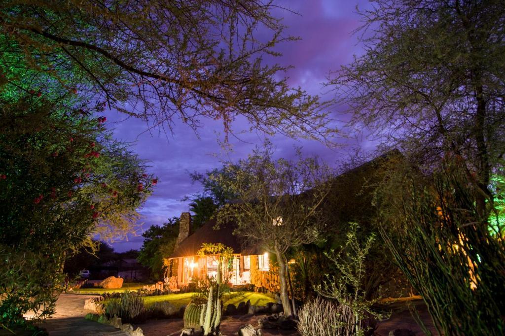 Usakos Etusis Lodge מראה חיצוני תמונה