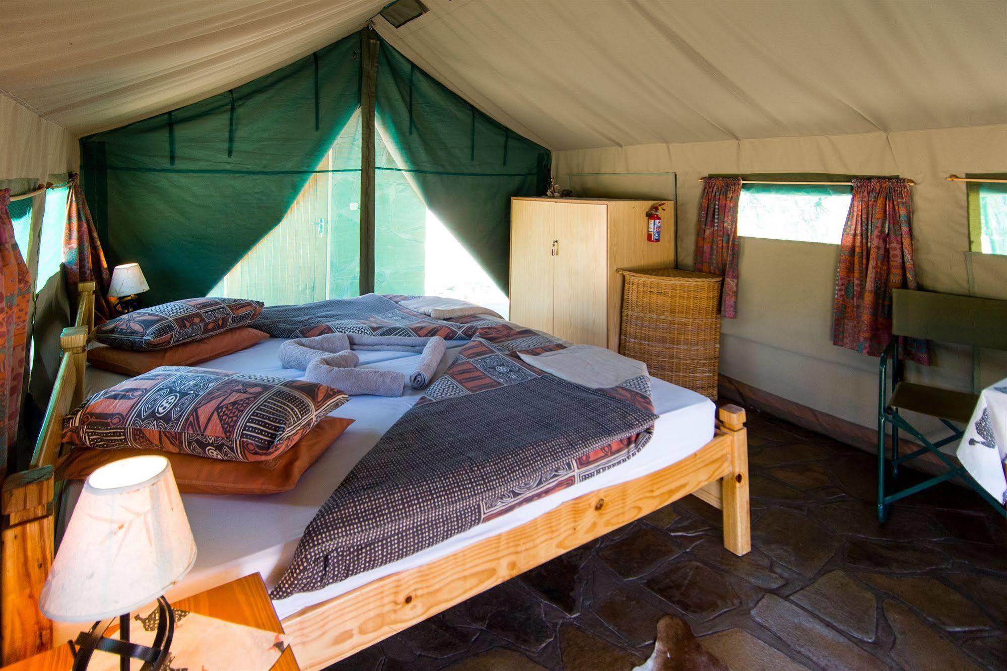 Usakos Etusis Lodge מראה חיצוני תמונה